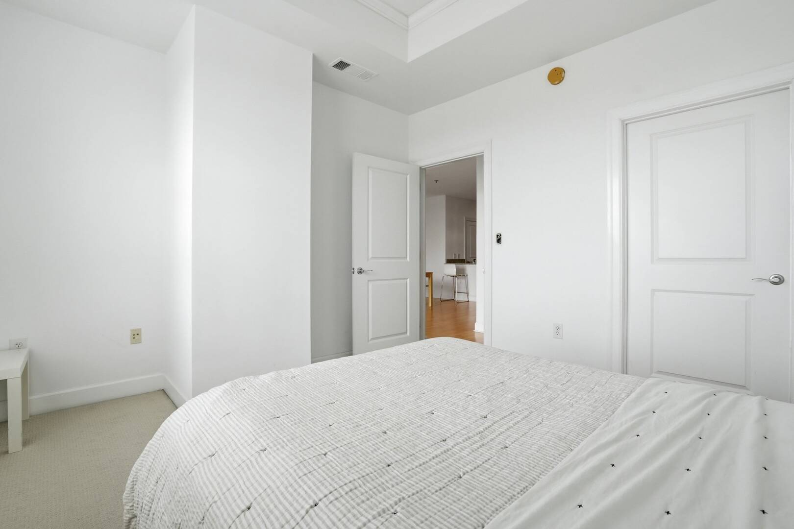 325 E Paces Ferry Rd #1606 Atlanta, GA 30305