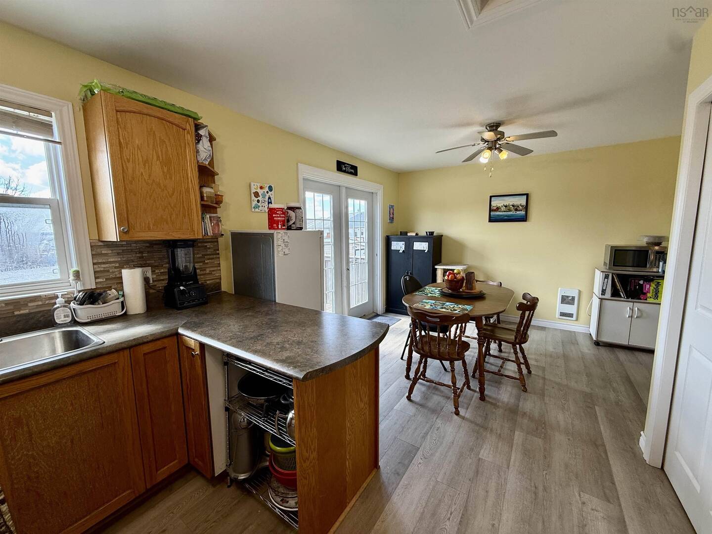 45 Peter Ct Eastern Passage, NS B3G1S9