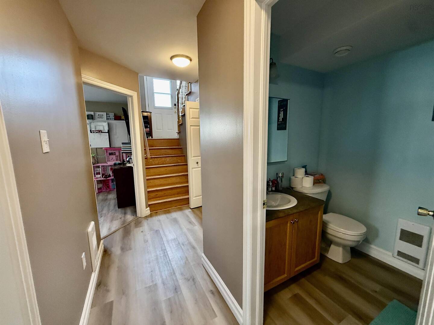 45 Peter Ct Eastern Passage, NS B3G1S9