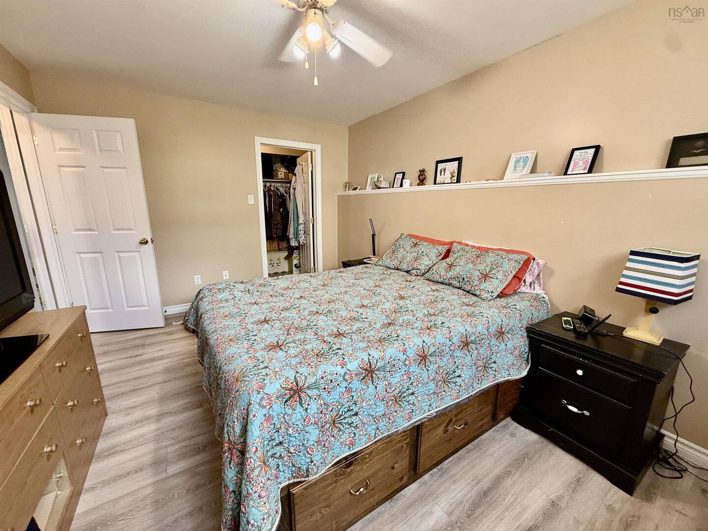 45 Peter Ct Eastern Passage, NS B3G1S9