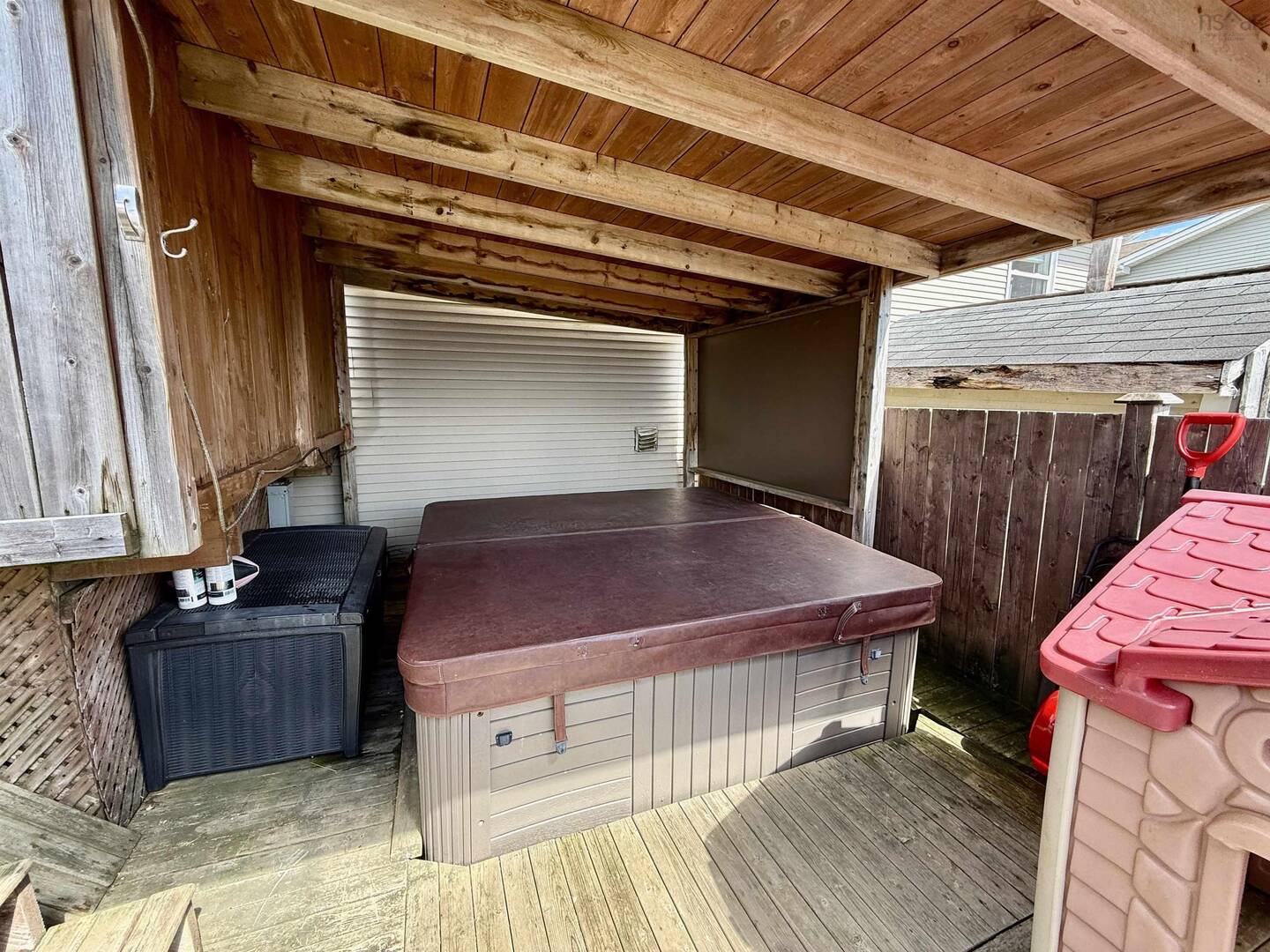 45 Peter Ct Eastern Passage, NS B3G1S9