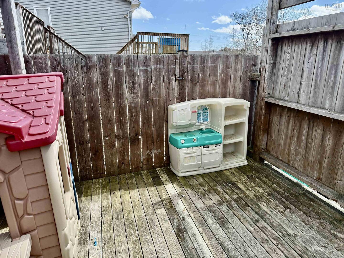 45 Peter Ct Eastern Passage, NS B3G1S9