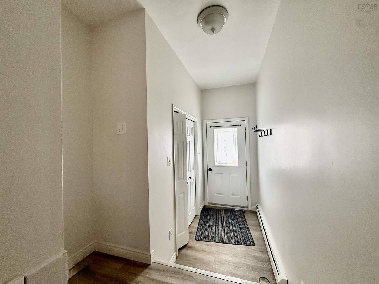 16 Albany Terrace Cole Harbour, NS B2W6E8