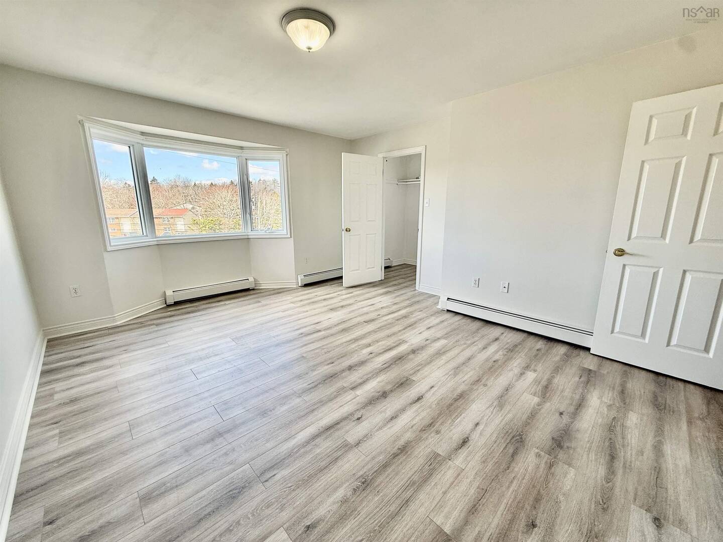 16 Albany Terrace Cole Harbour, NS B2W6E8