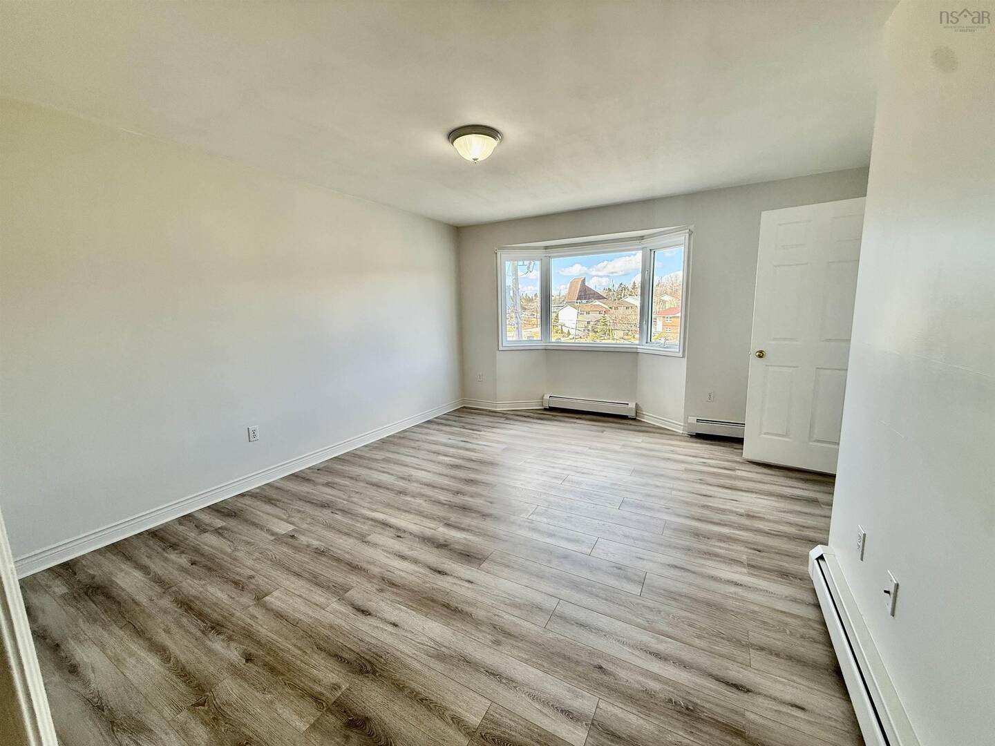 16 Albany Terrace Cole Harbour, NS B2W6E8