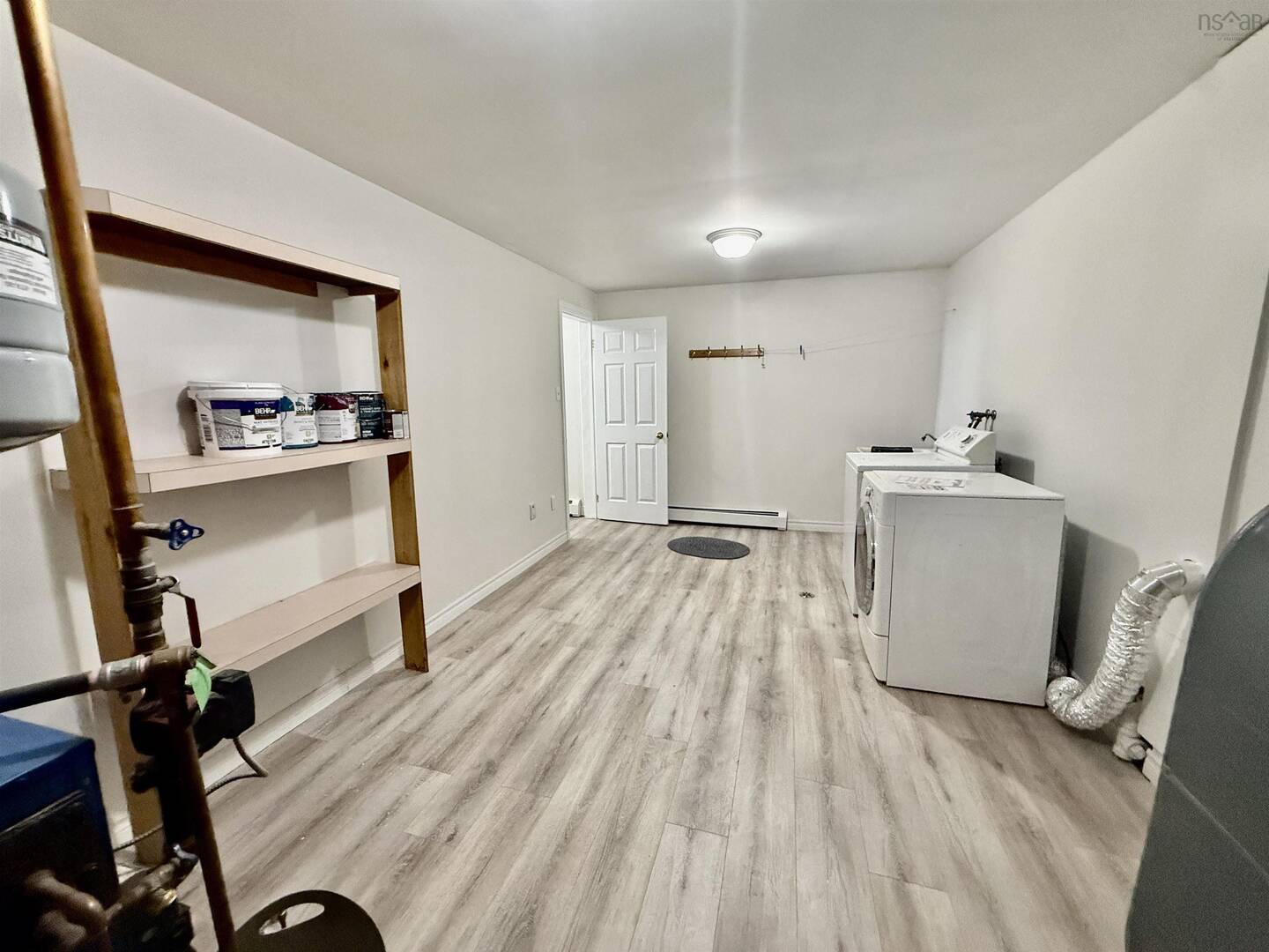 16 Albany Terrace Cole Harbour, NS B2W6E8