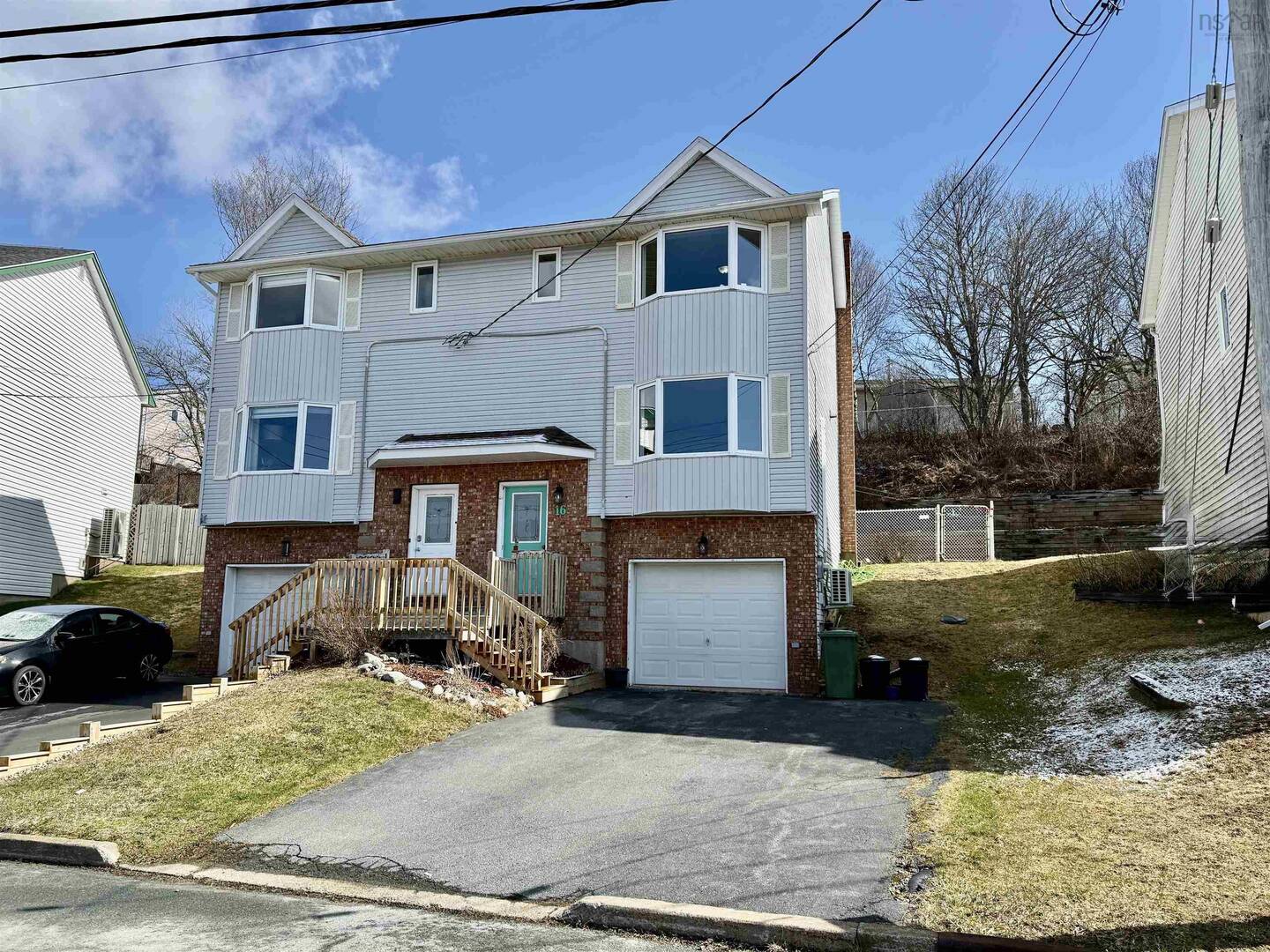 16 Albany Terrace Cole Harbour, NS B2W6E8