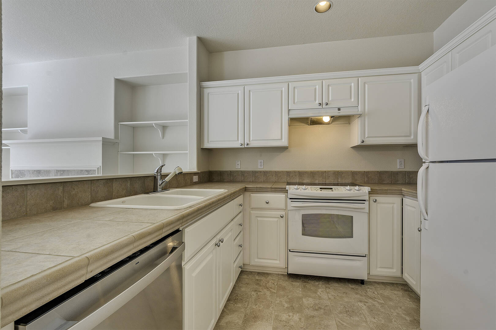 17212 SW Pleasanton Ln Beaverton, OR 97003