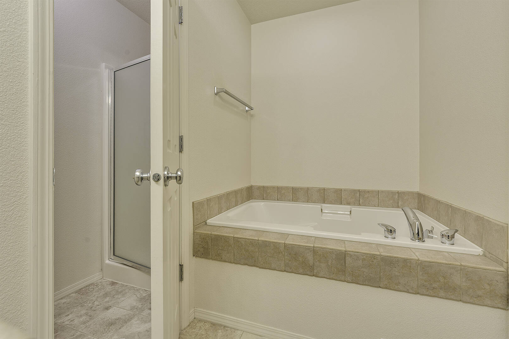 17212 SW Pleasanton Ln Beaverton, OR 97003