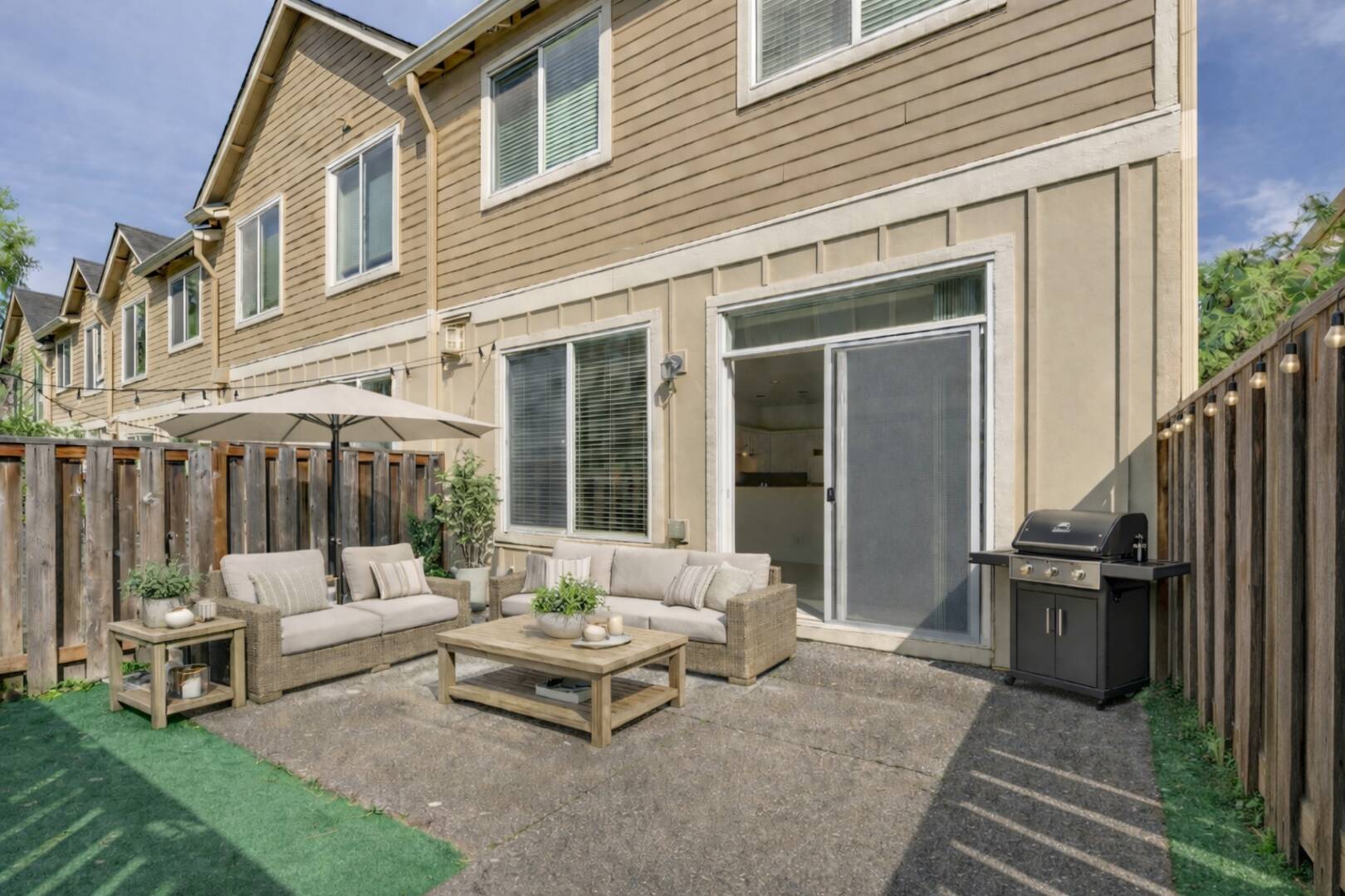 17212 SW Pleasanton Ln Beaverton, OR 97003