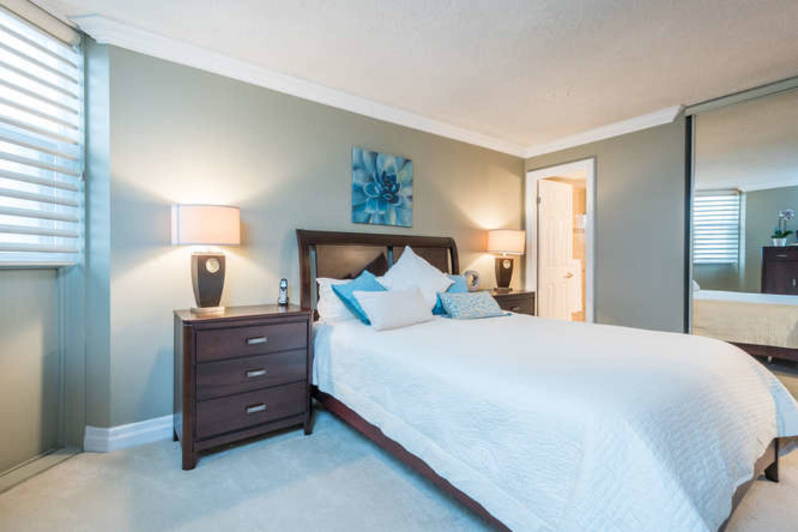 1804-363 Colborne St. London, ON N6B3N3