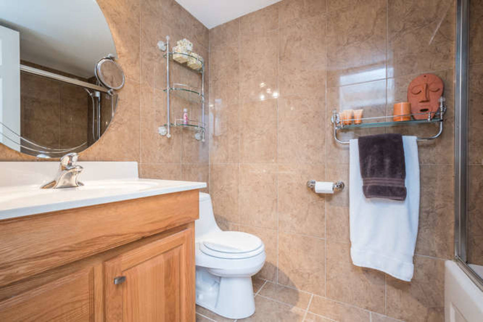 1804-363 Colborne St. London, ON N6B3N3