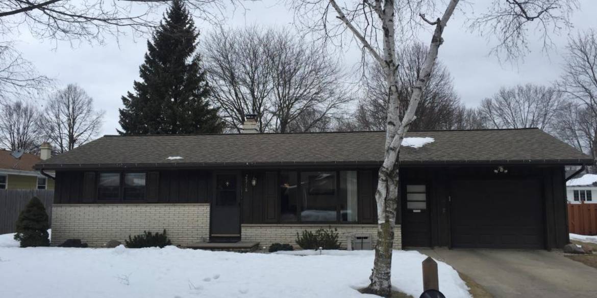 Brivity 2518 Forestville Drive Green Bay, WI 54304