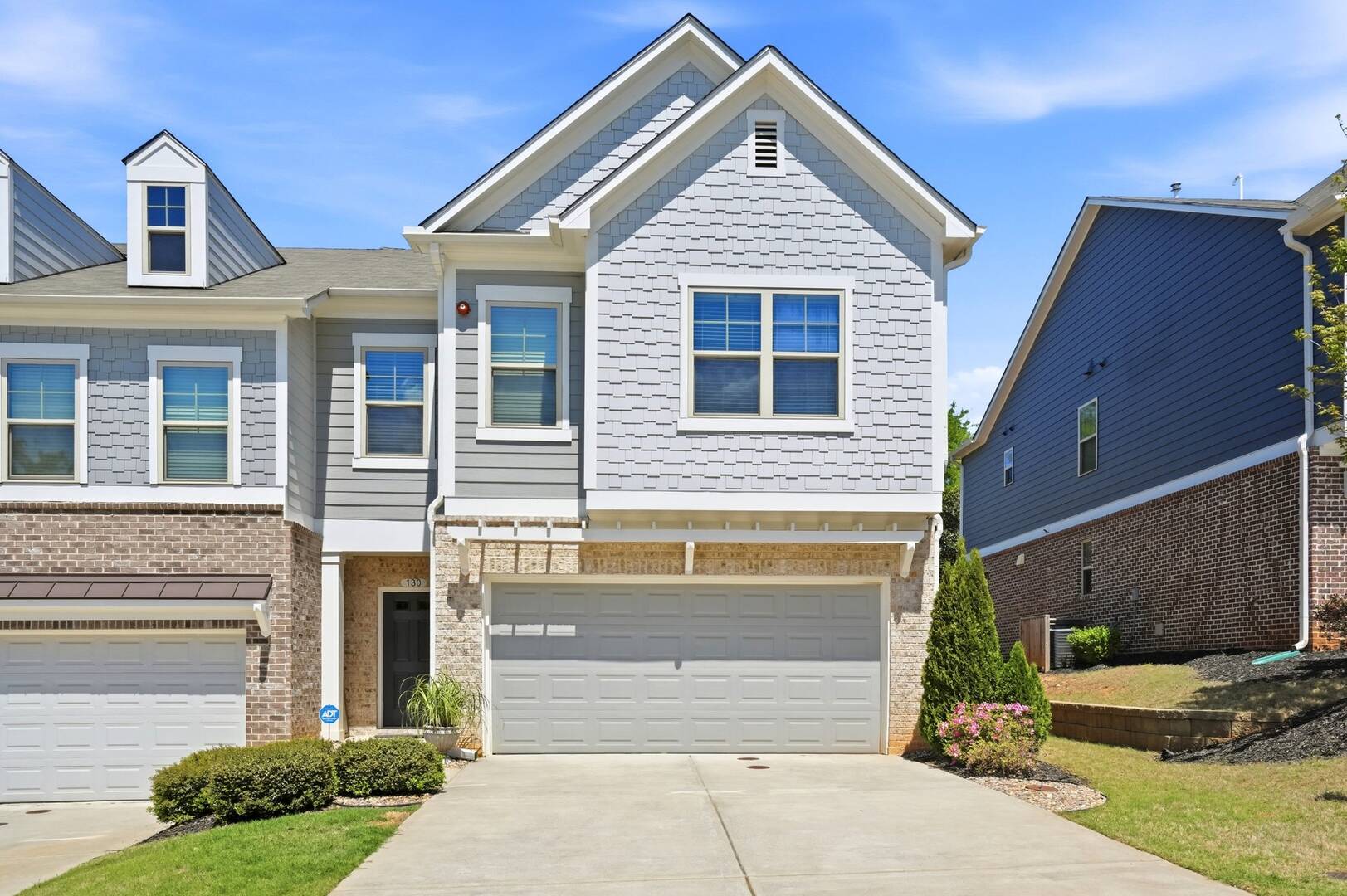 130 Maple Creek Way Woodstock, GA 30188