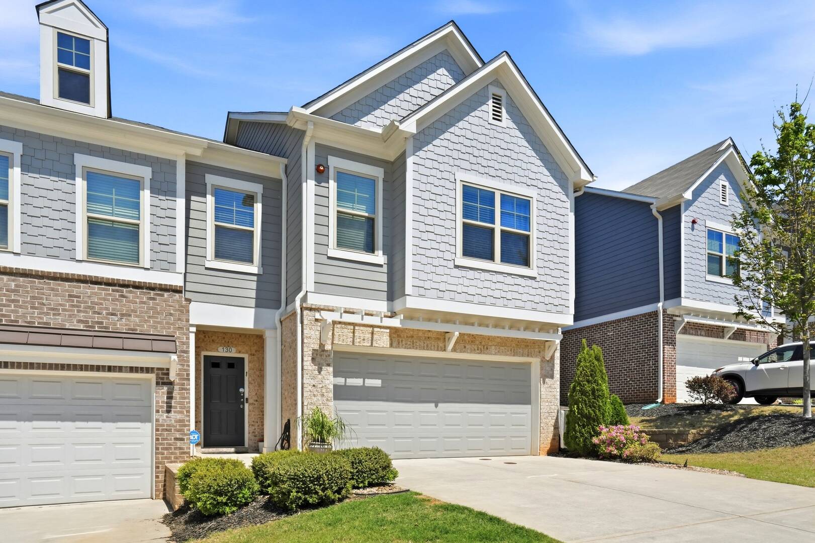 130 Maple Creek Way Woodstock, GA 30188