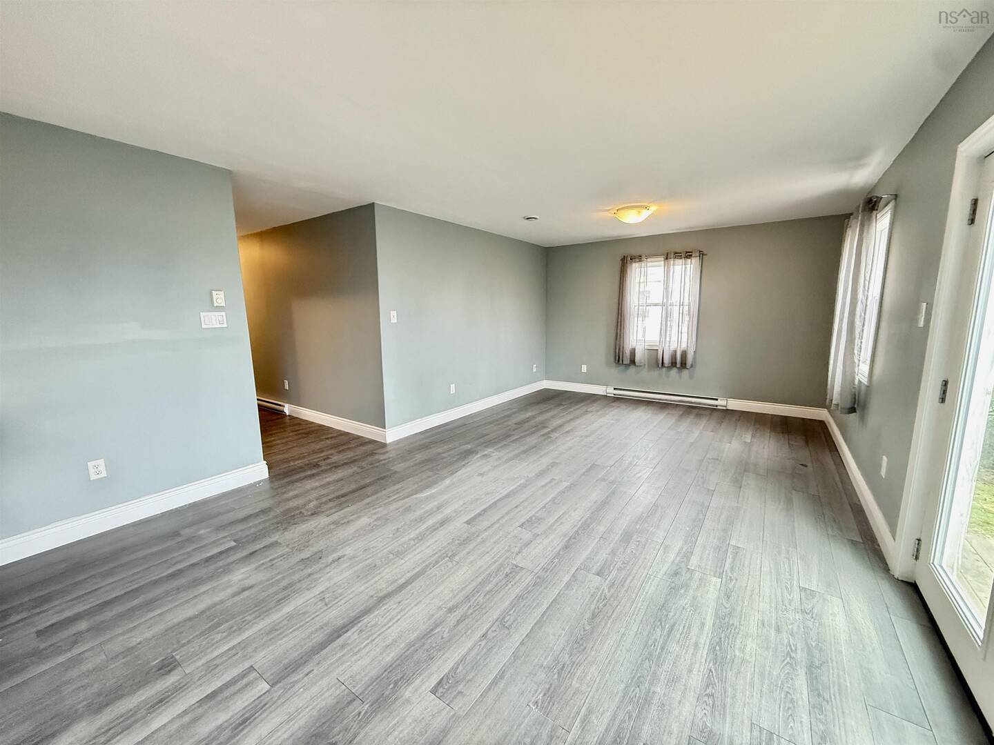 39 Irving St Dartmouth, NS B2W1K1