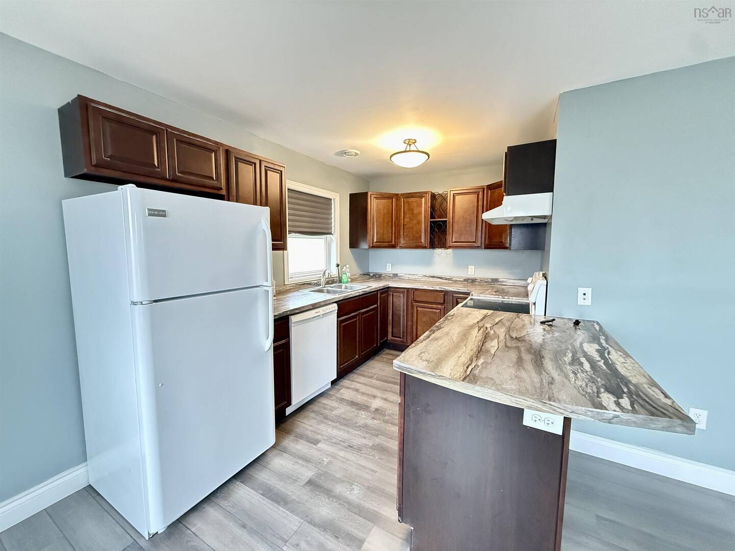 39 Irving St Dartmouth, NS B2W1K1