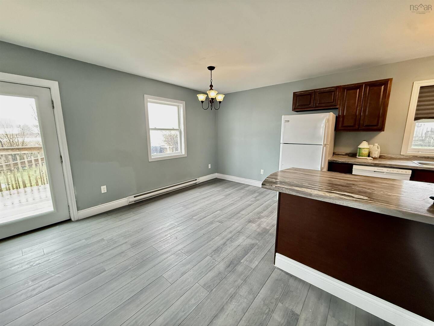 39 Irving St Dartmouth, NS B2W1K1