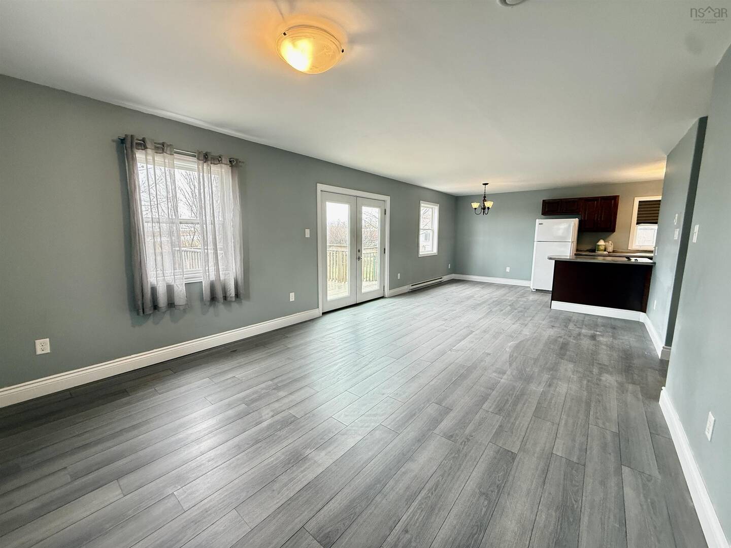 39 Irving St Dartmouth, NS B2W1K1