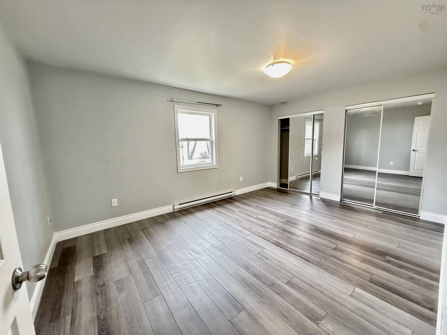 39 Irving St Dartmouth, NS B2W1K1