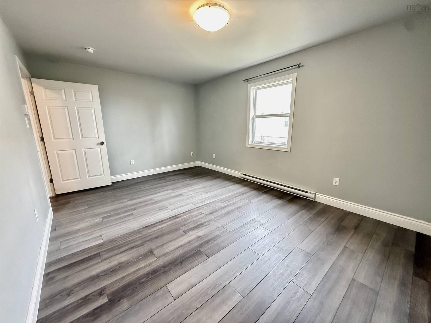 39 Irving St Dartmouth, NS B2W1K1