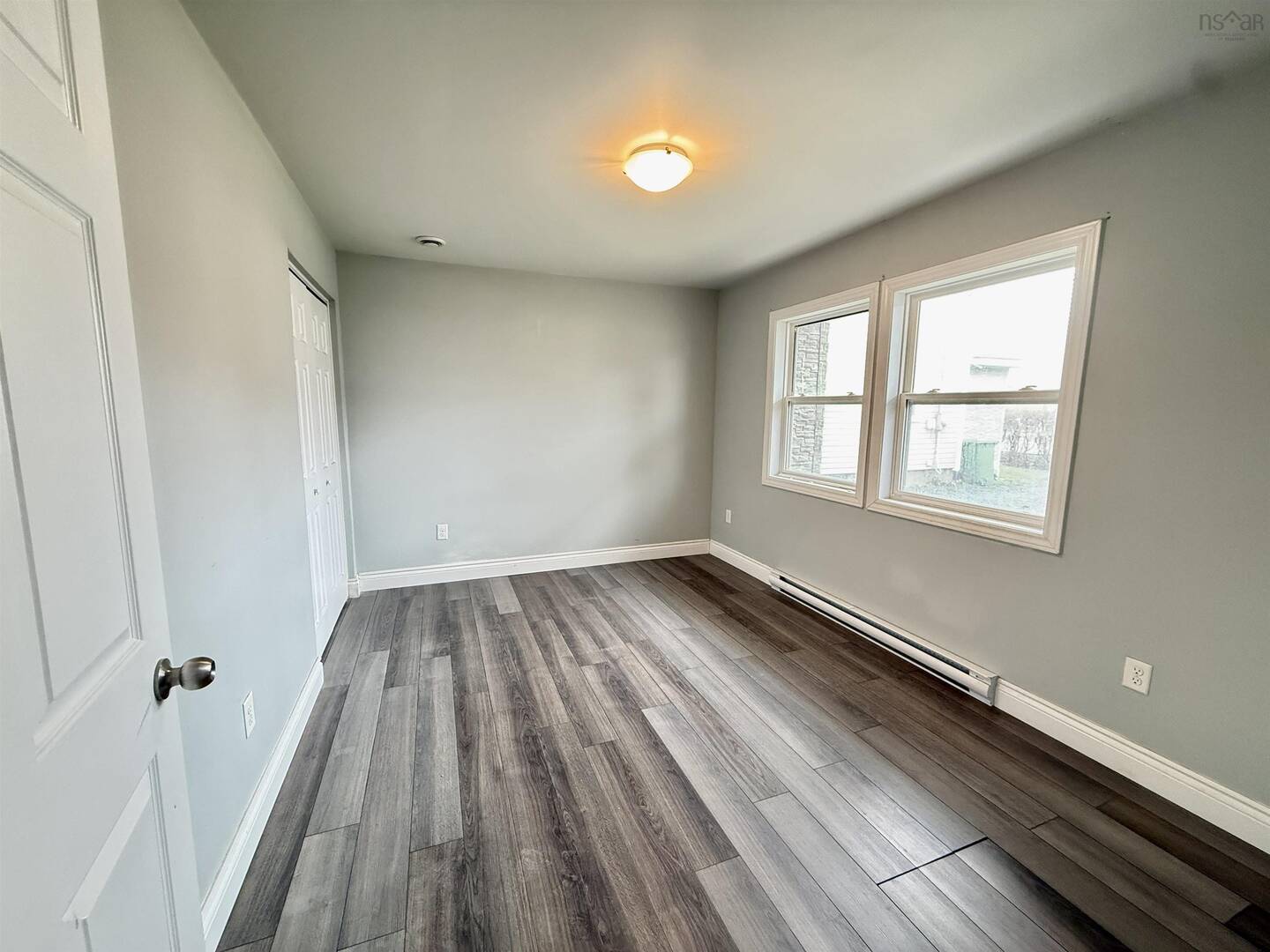 39 Irving St Dartmouth, NS B2W1K1