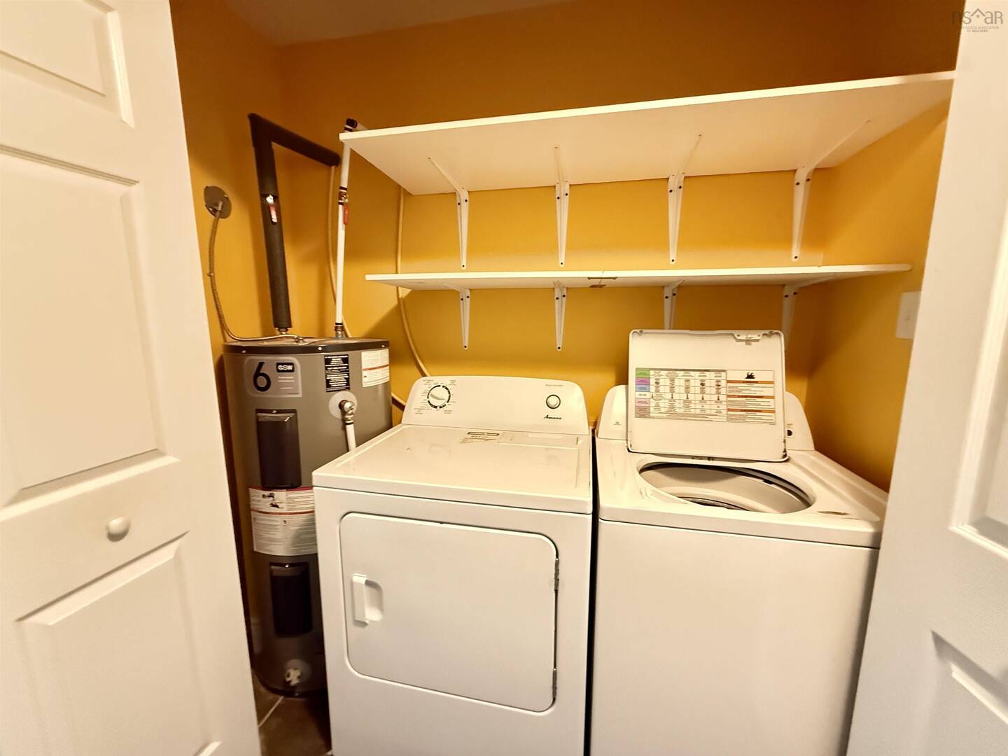 39 Irving St Dartmouth, NS B2W1K1