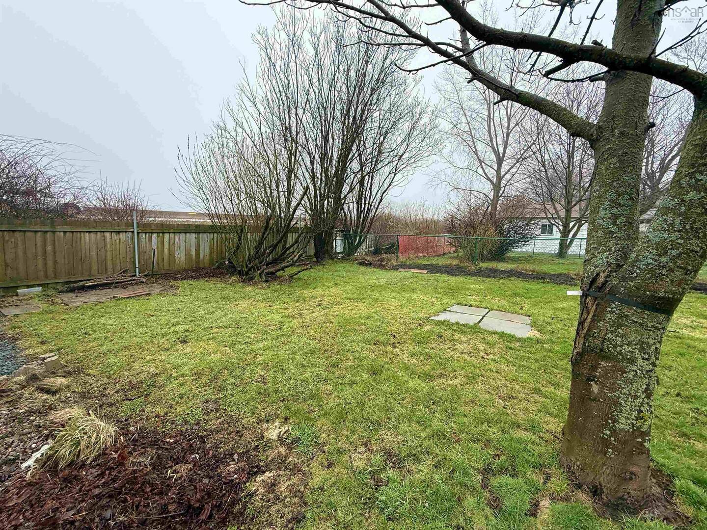 39 Irving St Dartmouth, NS B2W1K1