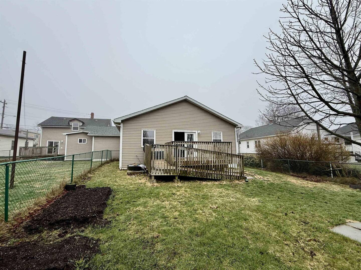 39 Irving St Dartmouth, NS B2W1K1