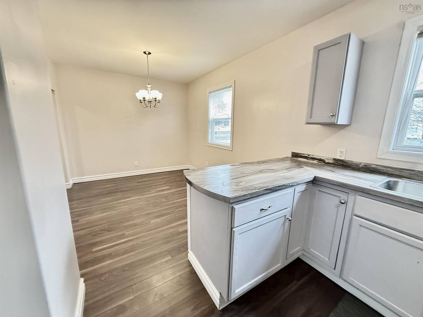 41 Irving St Dartmouth, NS B2W1K1