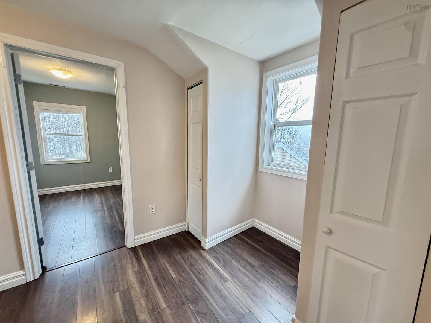 41 Irving St Dartmouth, NS B2W1K1