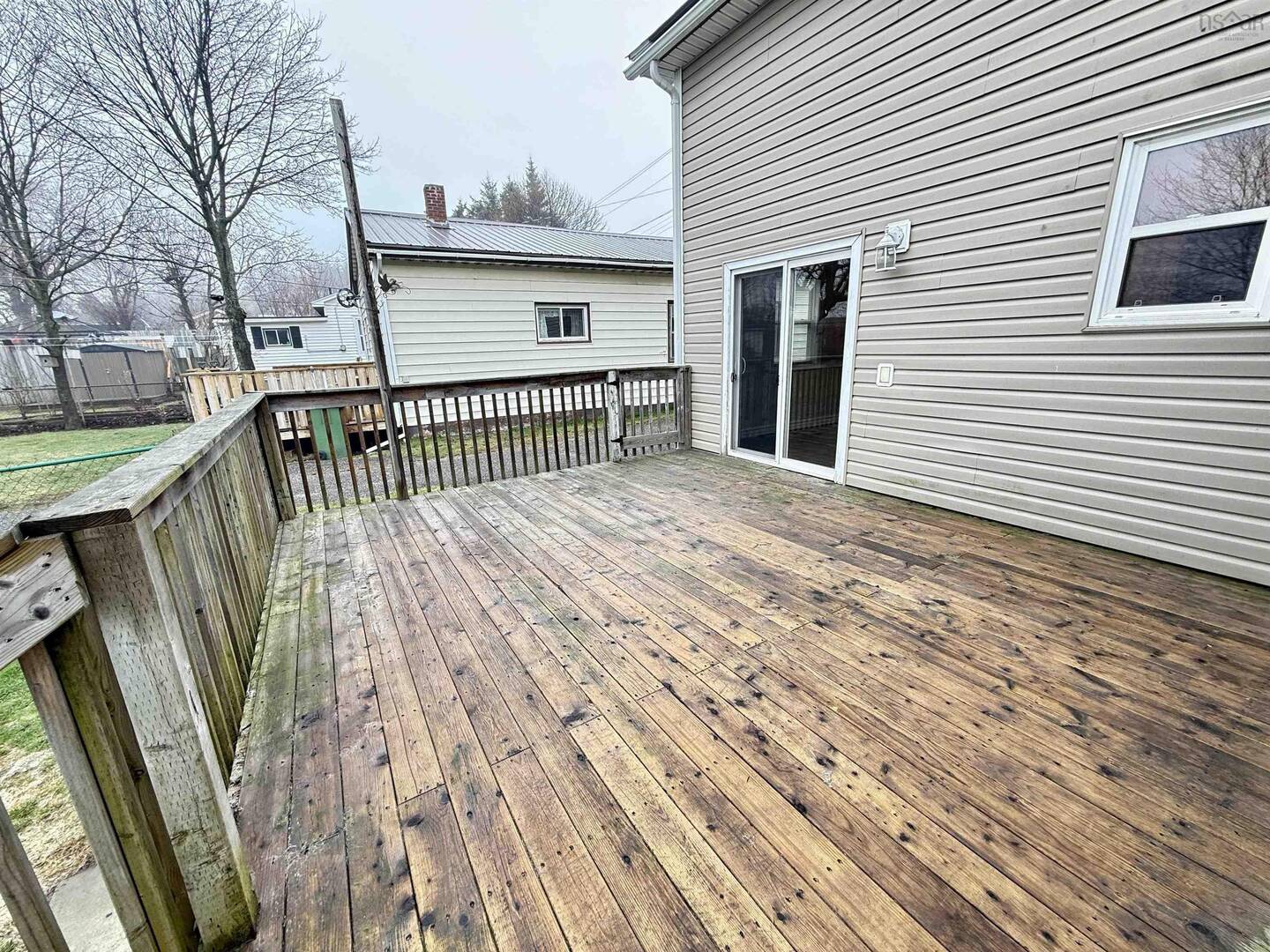 41 Irving St Dartmouth, NS B2W1K1