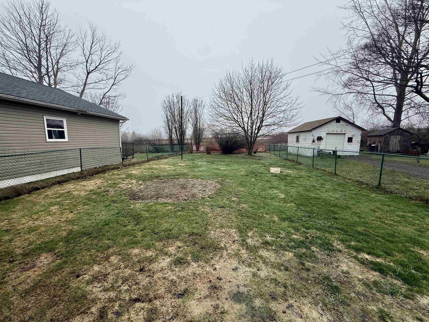 41 Irving St Dartmouth, NS B2W1K1