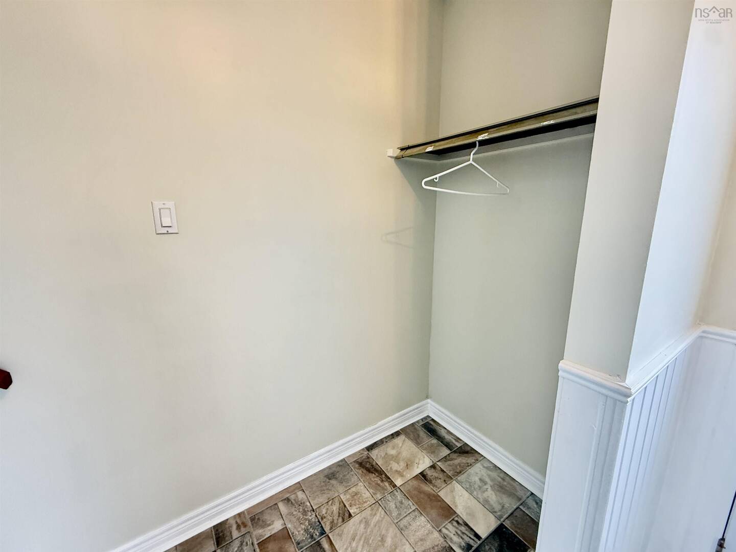 381 Arklow Dr Cole Harbour, NS B2W4S1