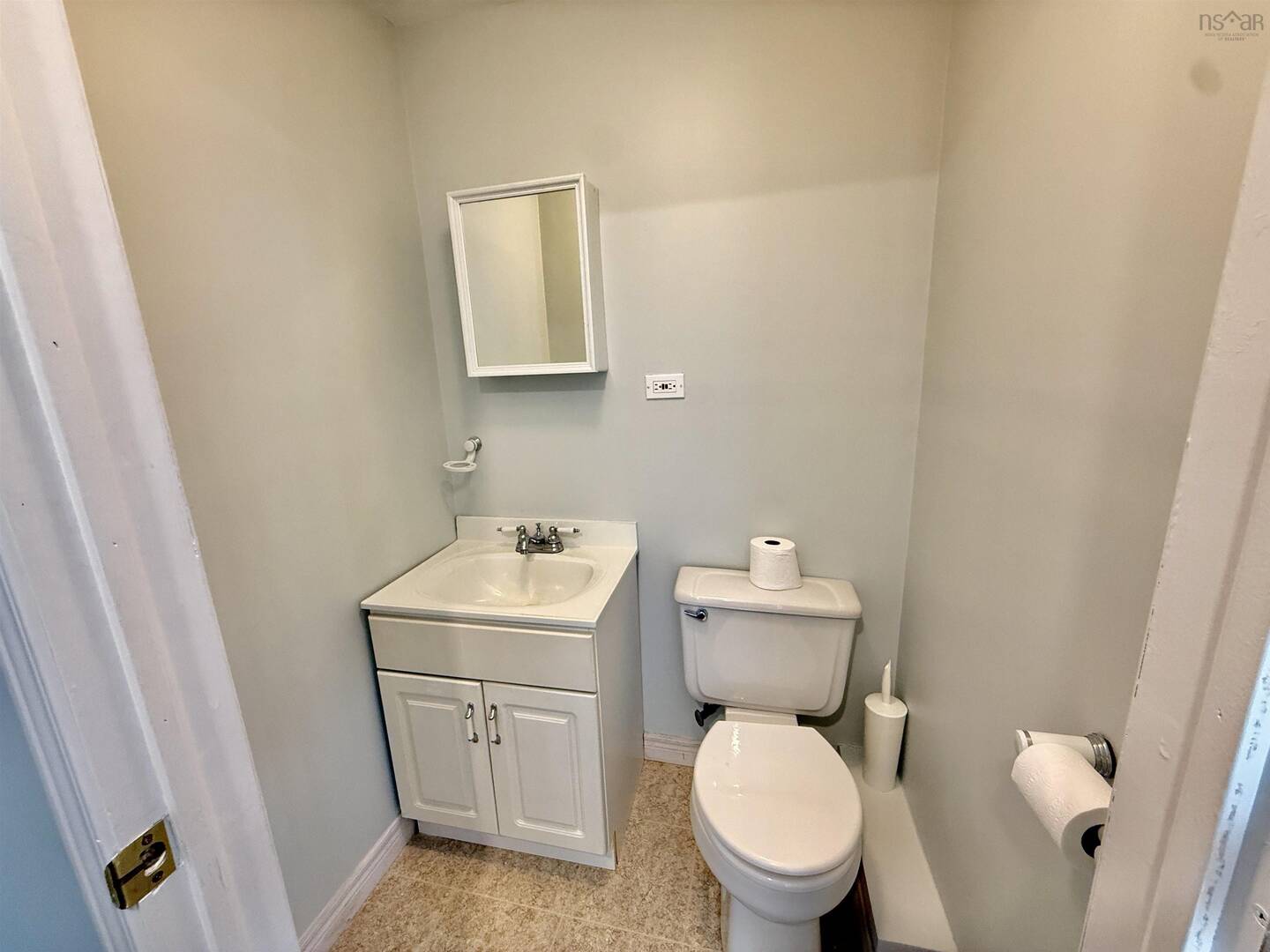 381 Arklow Dr Cole Harbour, NS B2W4S1