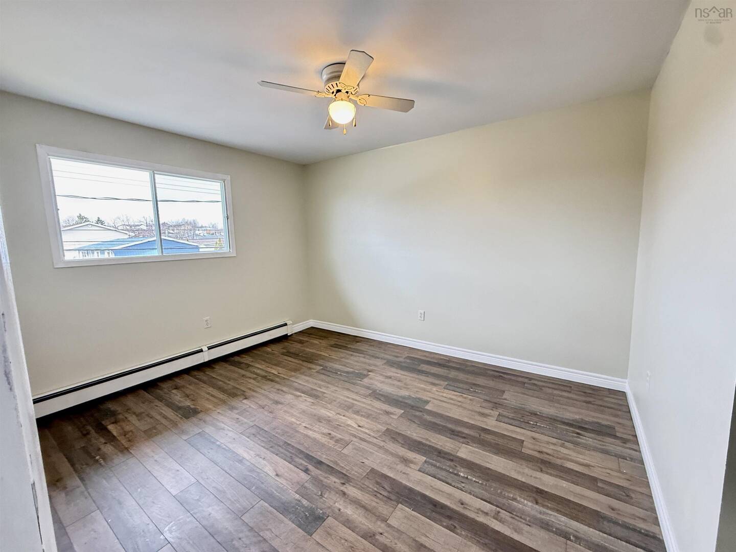 381 Arklow Dr Cole Harbour, NS B2W4S1