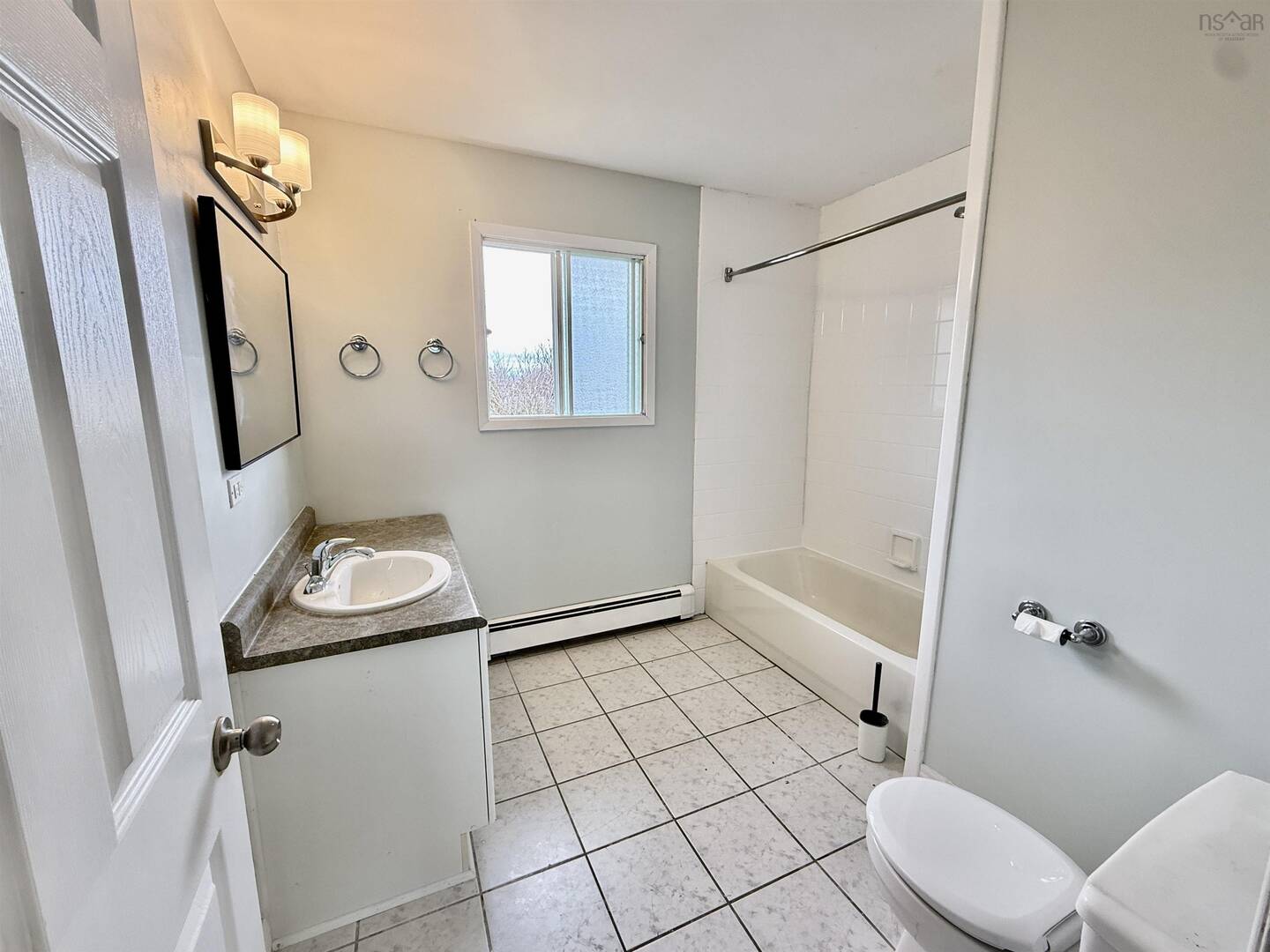 381 Arklow Dr Cole Harbour, NS B2W4S1