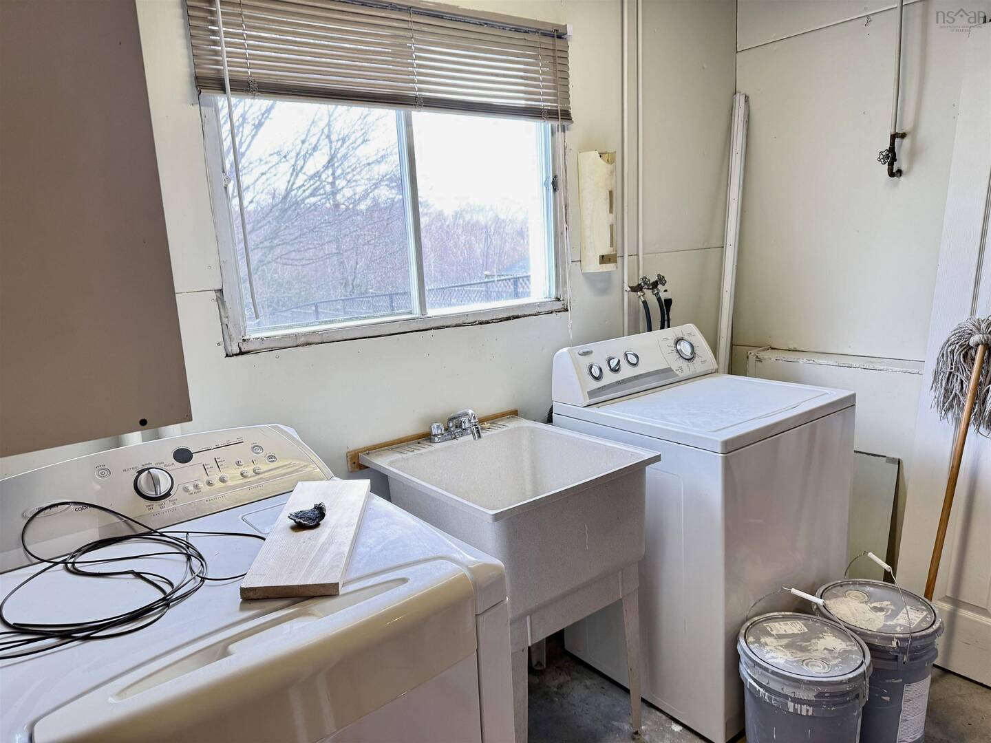 381 Arklow Dr Cole Harbour, NS B2W4S1