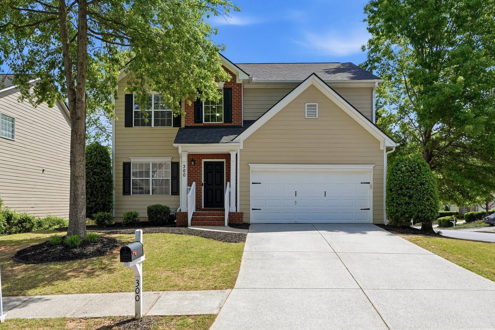 300 Tuggle Court Woodstock, GA 30188