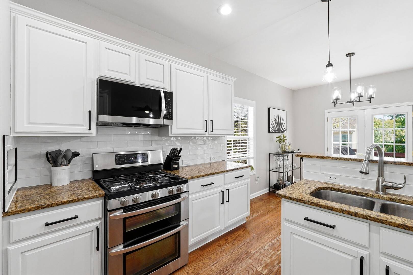 300 Tuggle Court Woodstock, GA 30188