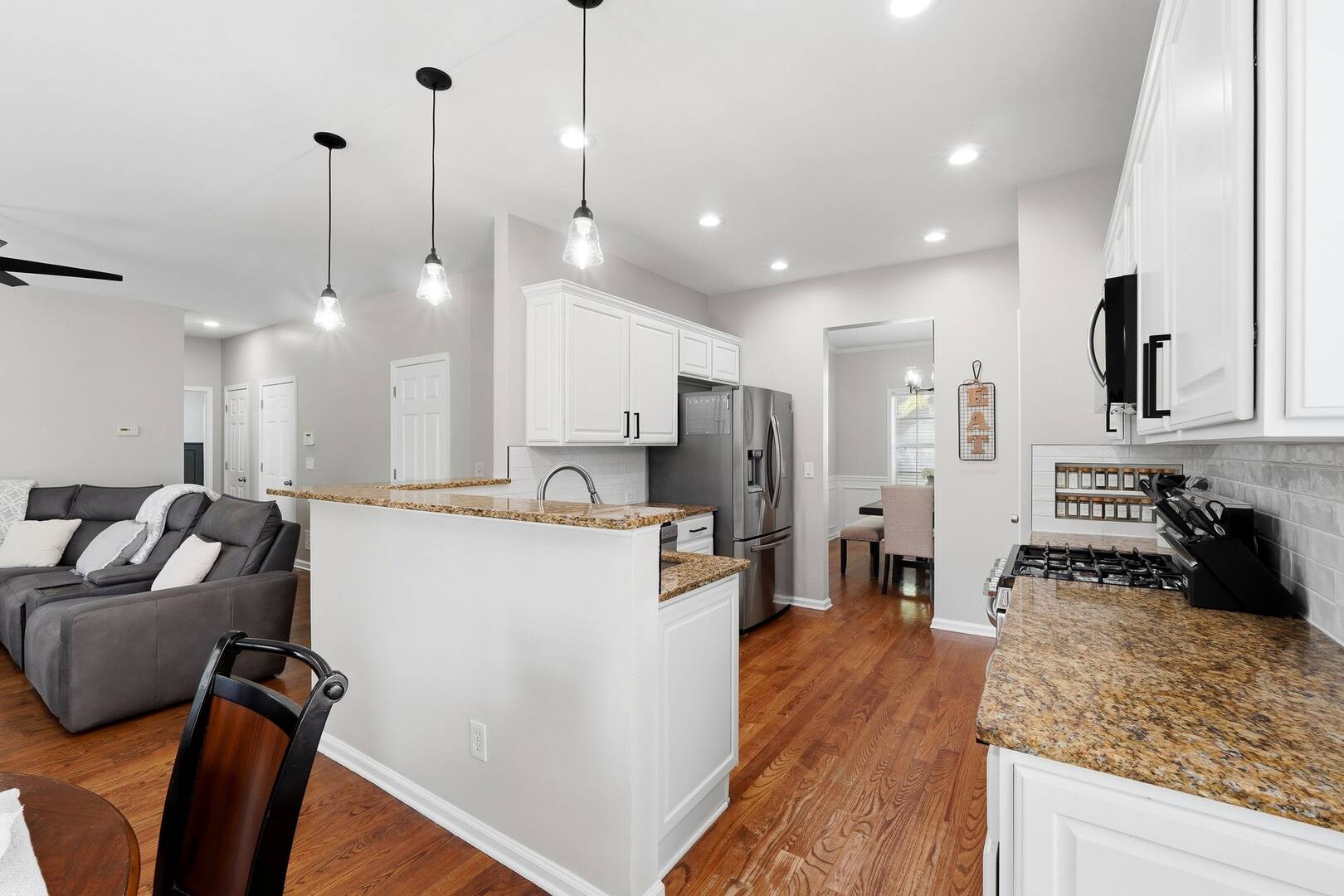 300 Tuggle Court Woodstock, GA 30188