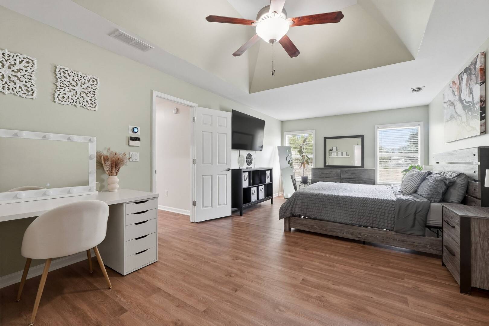 300 Tuggle Court Woodstock, GA 30188