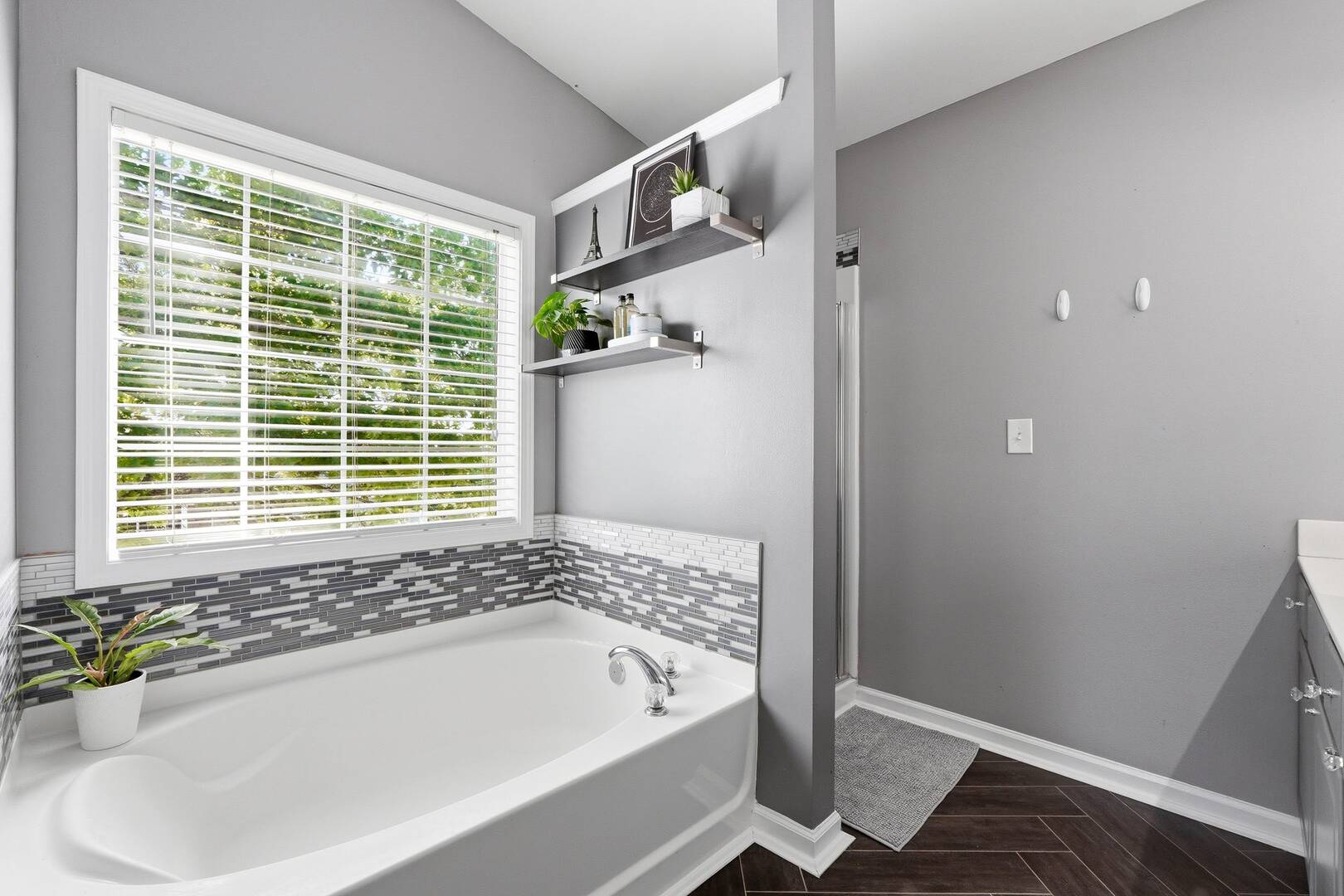 300 Tuggle Court Woodstock, GA 30188