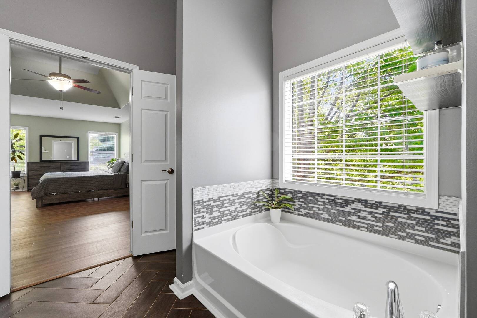 300 Tuggle Court Woodstock, GA 30188