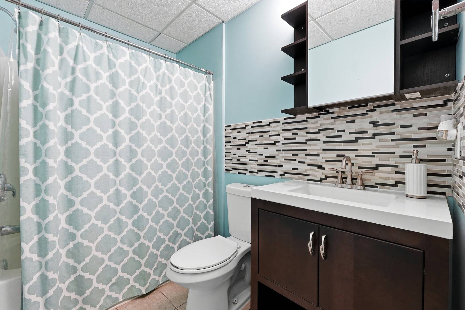 300 Tuggle Court Woodstock, GA 30188