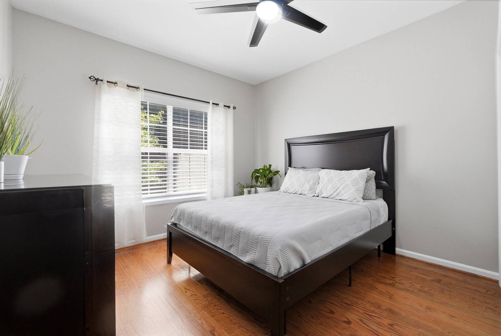 300 Tuggle Court Woodstock, GA 30188