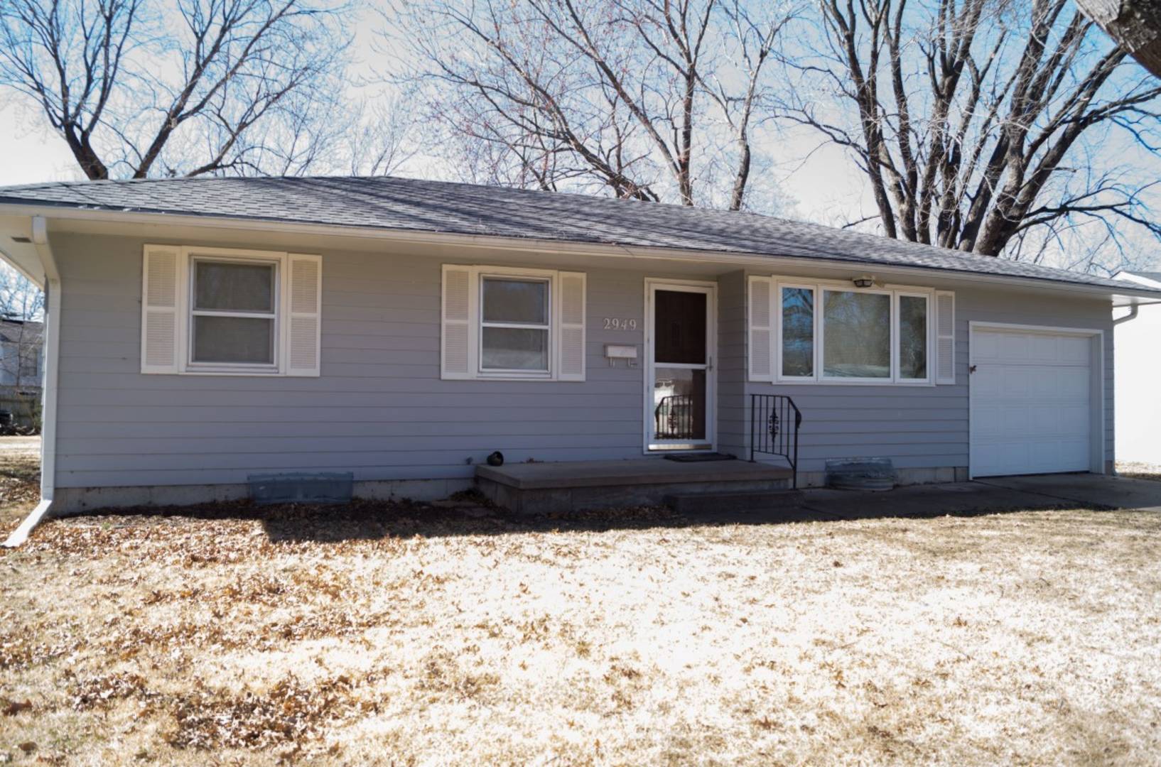 2949 SW Medford Ave Topeka, KS 66611