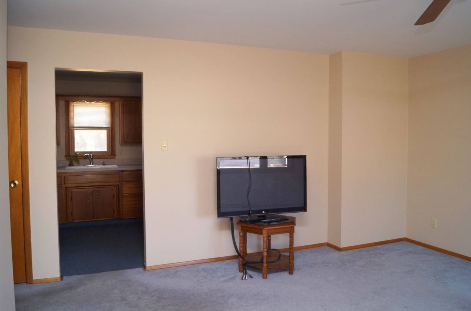 2949 SW Medford Ave Topeka, KS 66611