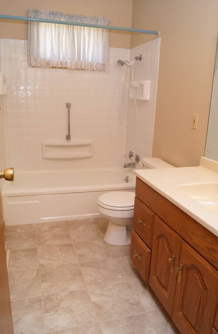 2949 SW Medford Ave Topeka, KS 66611