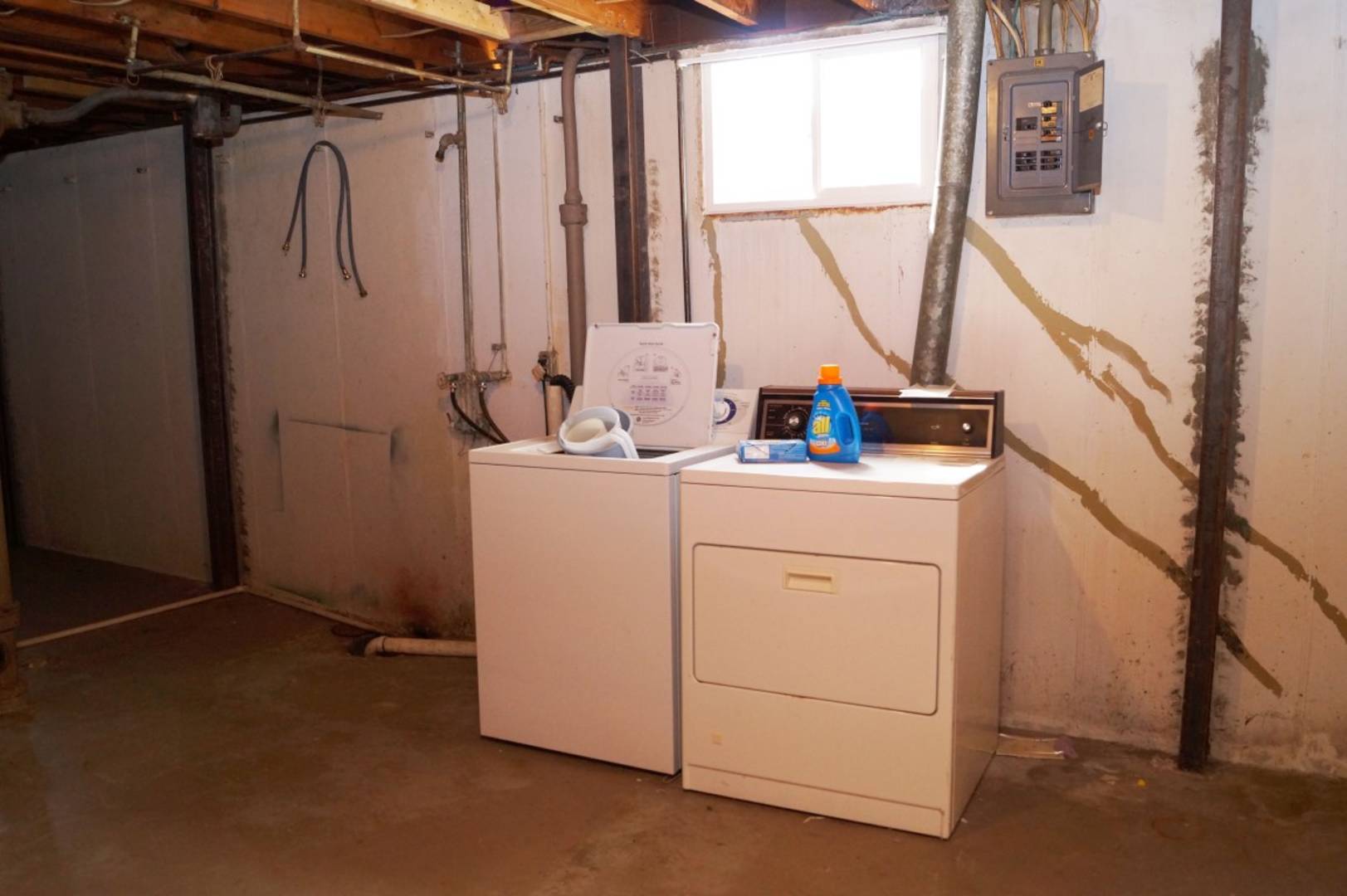 2949 SW Medford Ave Topeka, KS 66611